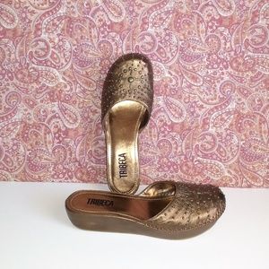 *Tribeca Check Point bronze leather wedges 8M